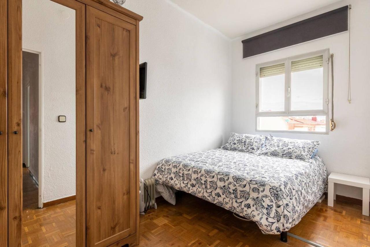 Linda Estancia Entre El Centro Y El Aeropuerto Apartment Madrid Exterior photo